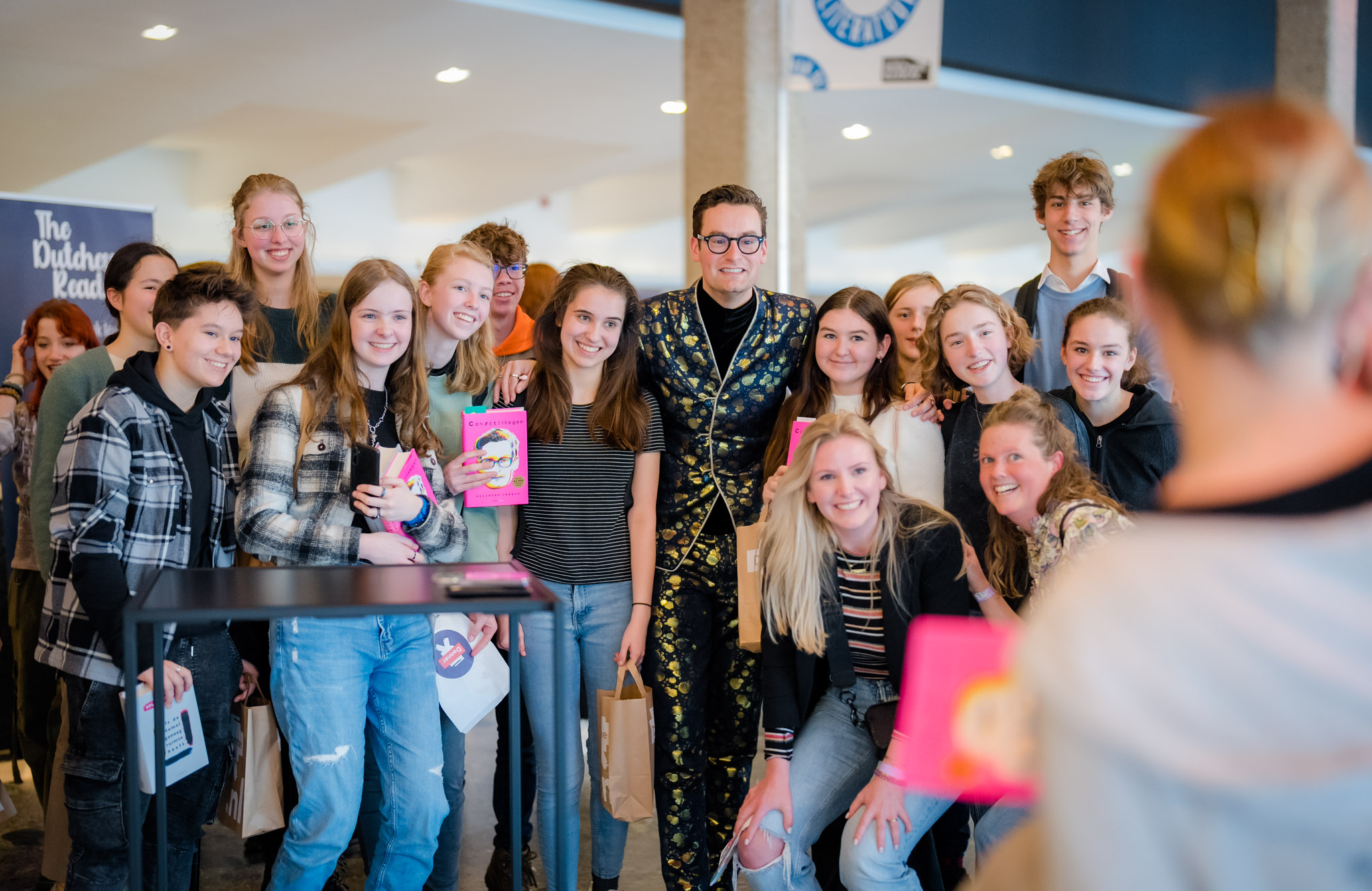 De eerste namen voor de Dag van de Literatuur 2025 zijn bekend! - Dag